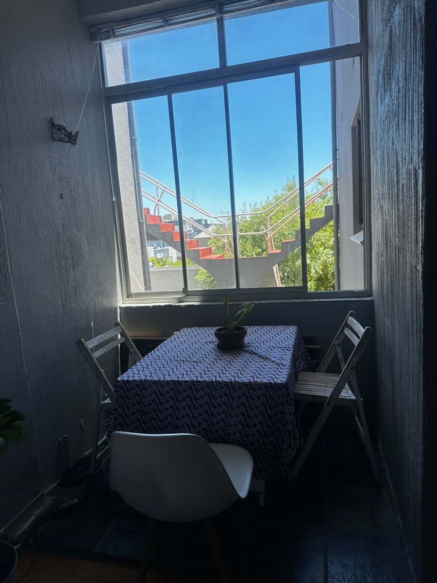 2 Bedroom Property for Sale in Sea Point Western Cape